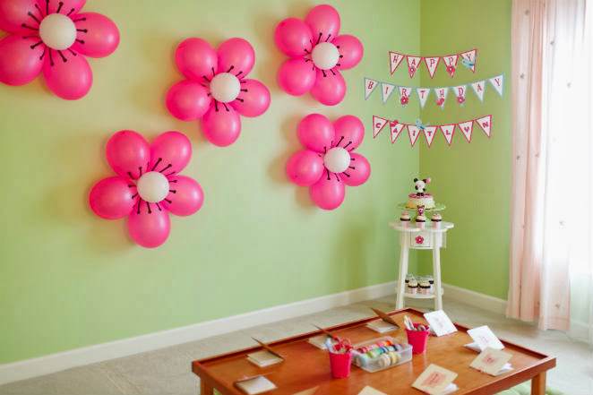 flower-shape-birthday-party-balloon-decorations