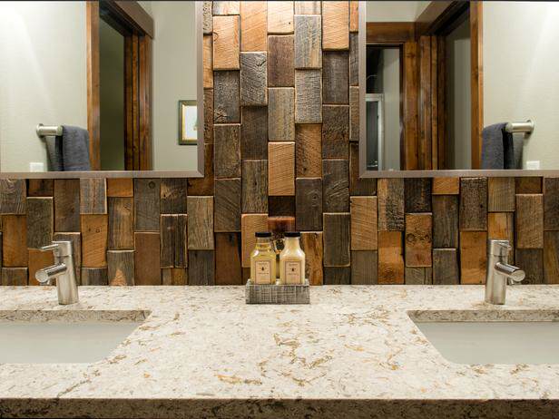 CI-Everitt-Schilling_reclaimed-wood-bathroom-backsplash_h_lg