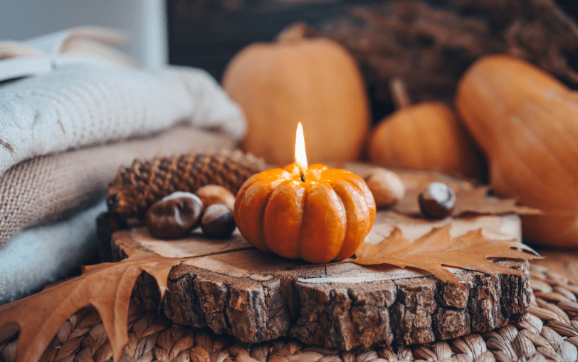 velas en otono

Renueva tu hogar para otoño con estos 3 cambios sencillos