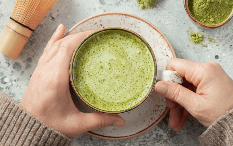 beneficios de beber te matcha en verano 1